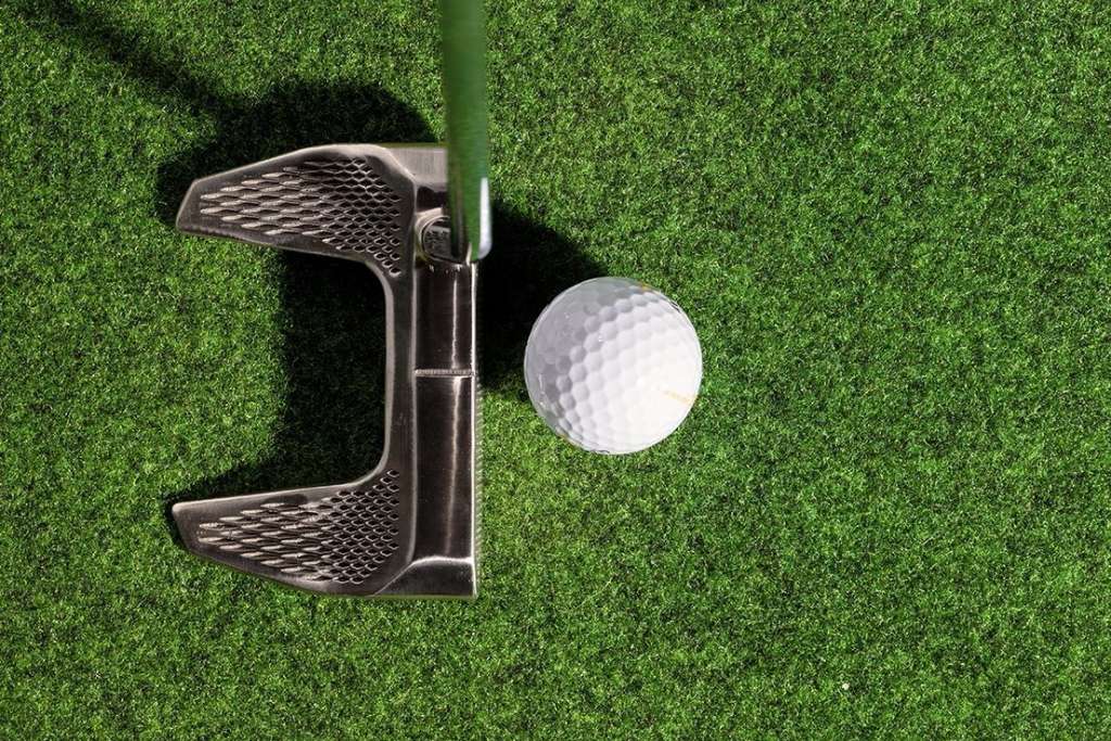 Part feature: Golf Clubs